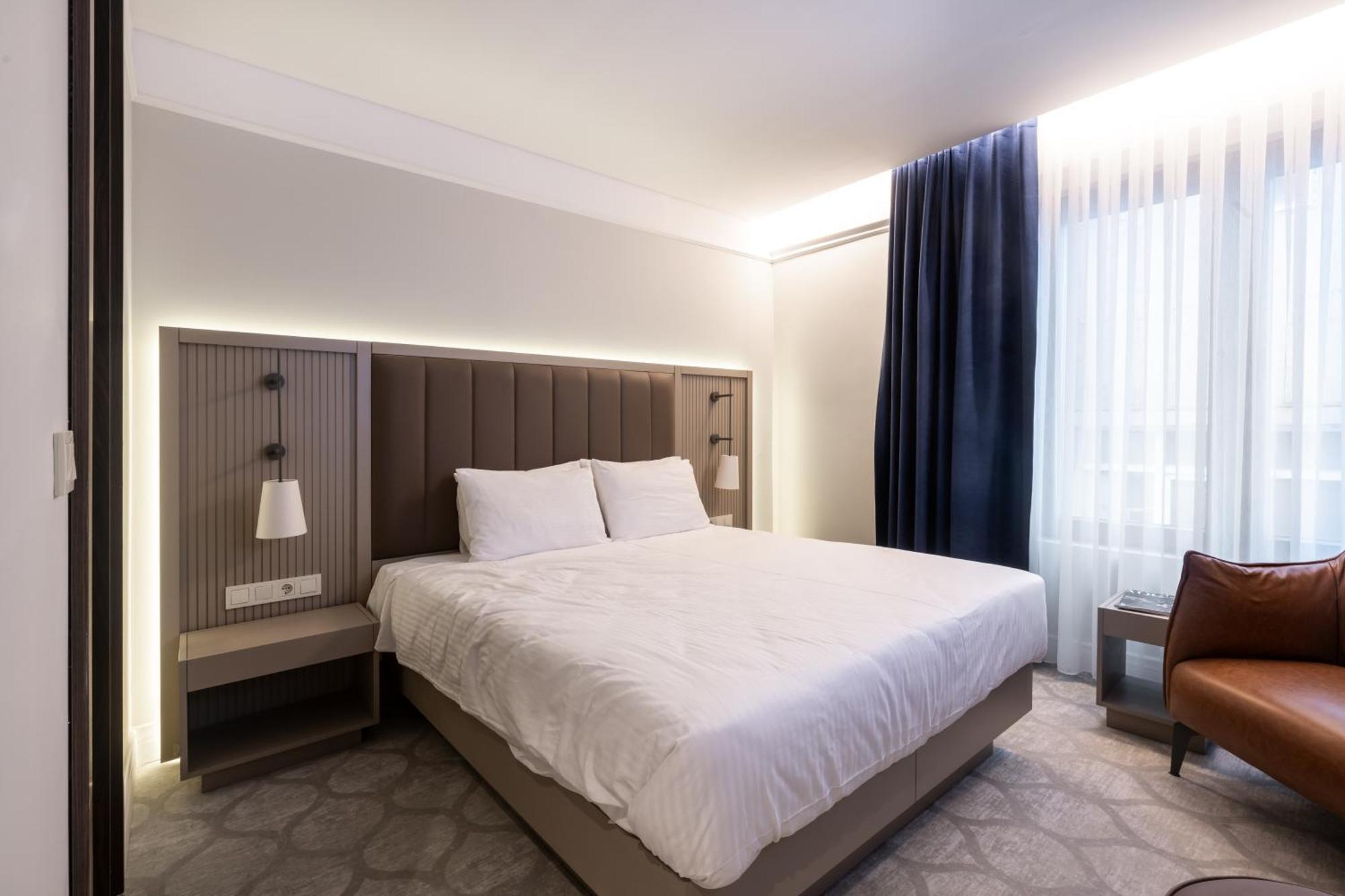 Noble Pangalti Hotel Istanbul Ngoại thất bức ảnh