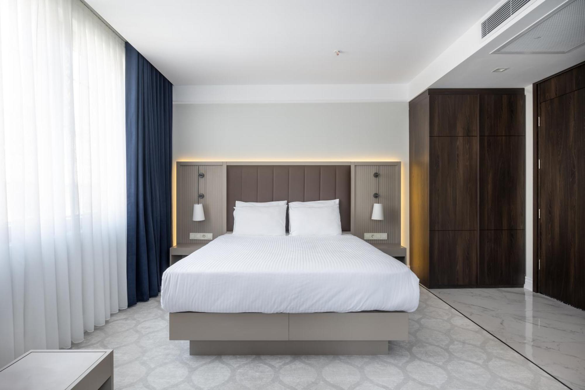 Noble Pangalti Hotel Istanbul Ngoại thất bức ảnh