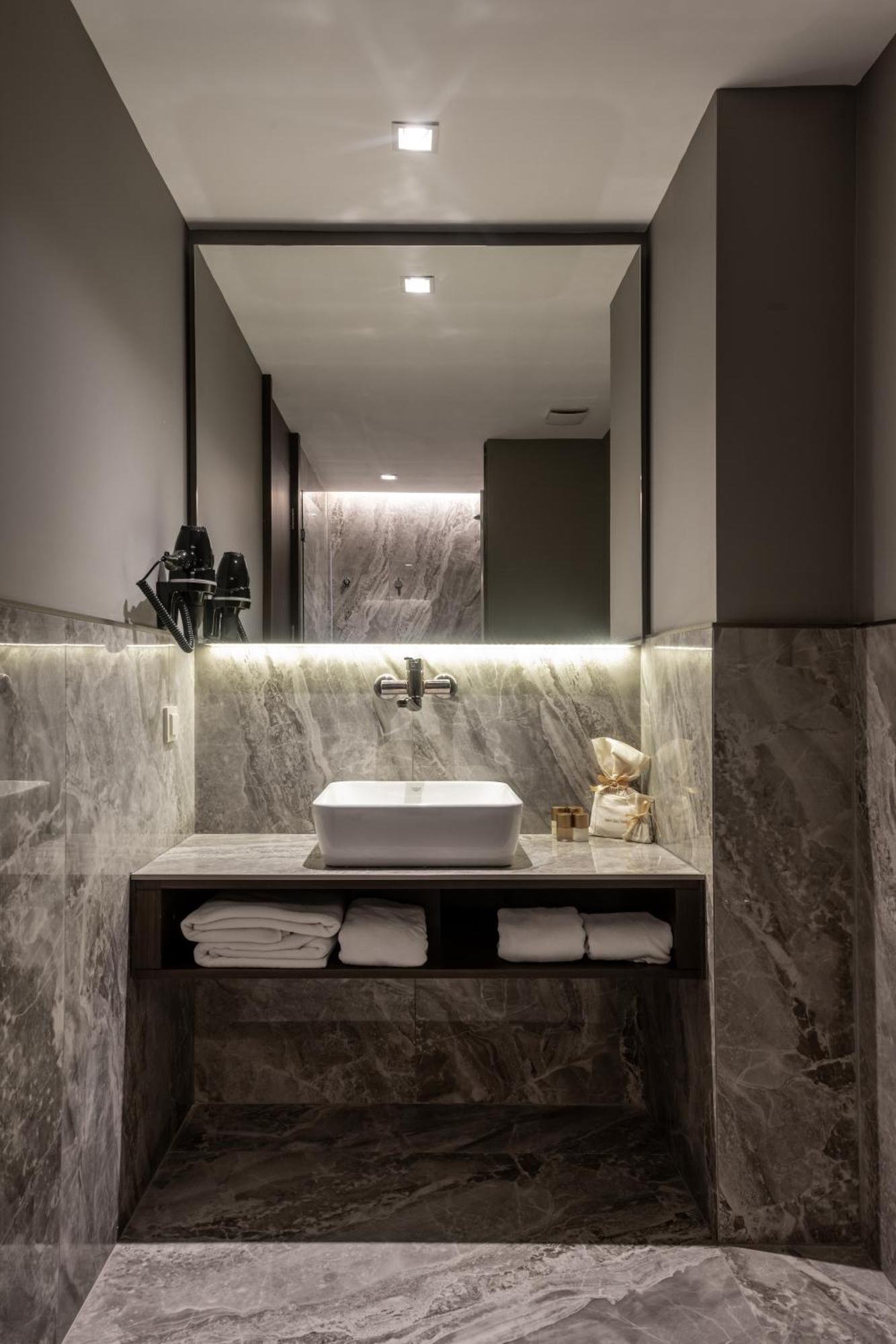 Noble Pangalti Hotel Istanbul Ngoại thất bức ảnh